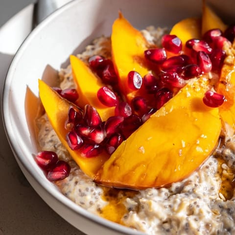 Overnight Oats Persimmon Pomegranate